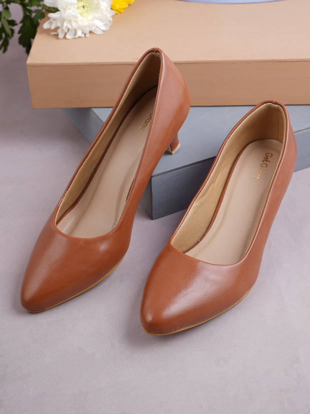 Women Tan Classic Solid Pumps