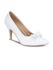 Get Glamr Women White Solid Pumps