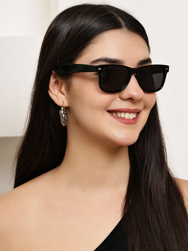 Classic Black Wayfarer UV-Protected Sunglasses for Men & Women