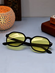 Classic Yellow UV-Protected Gradient Square Sunglasses for Unisex