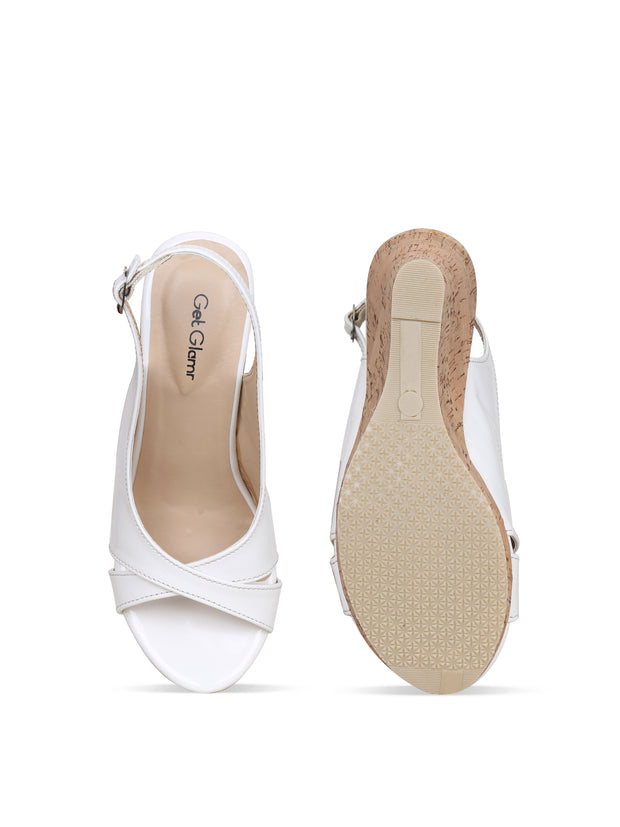 Women White Solid Wedge Sandals