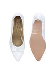 Get Glamr Women White Solid Pumps