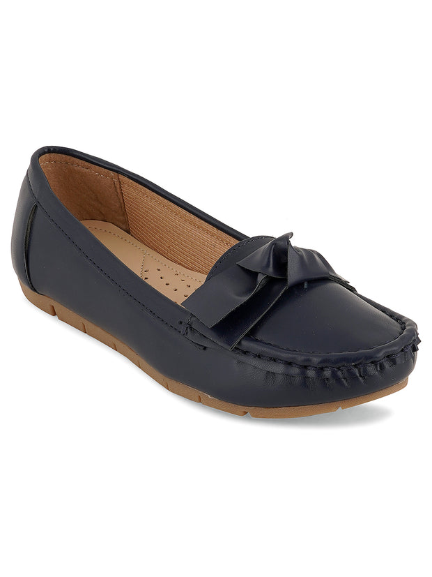 Get Glamr Women Blue Loafers