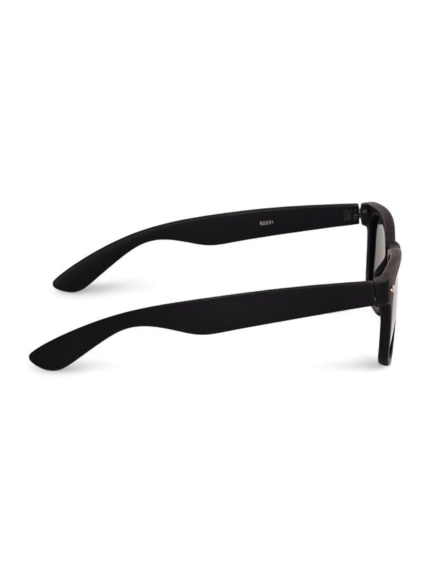 Classic Green Wayfarer UV-Protected Sunglasses for Men & Women